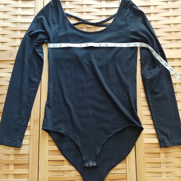 American Eagle long sleeve bodysuit - Picture 4 of 6